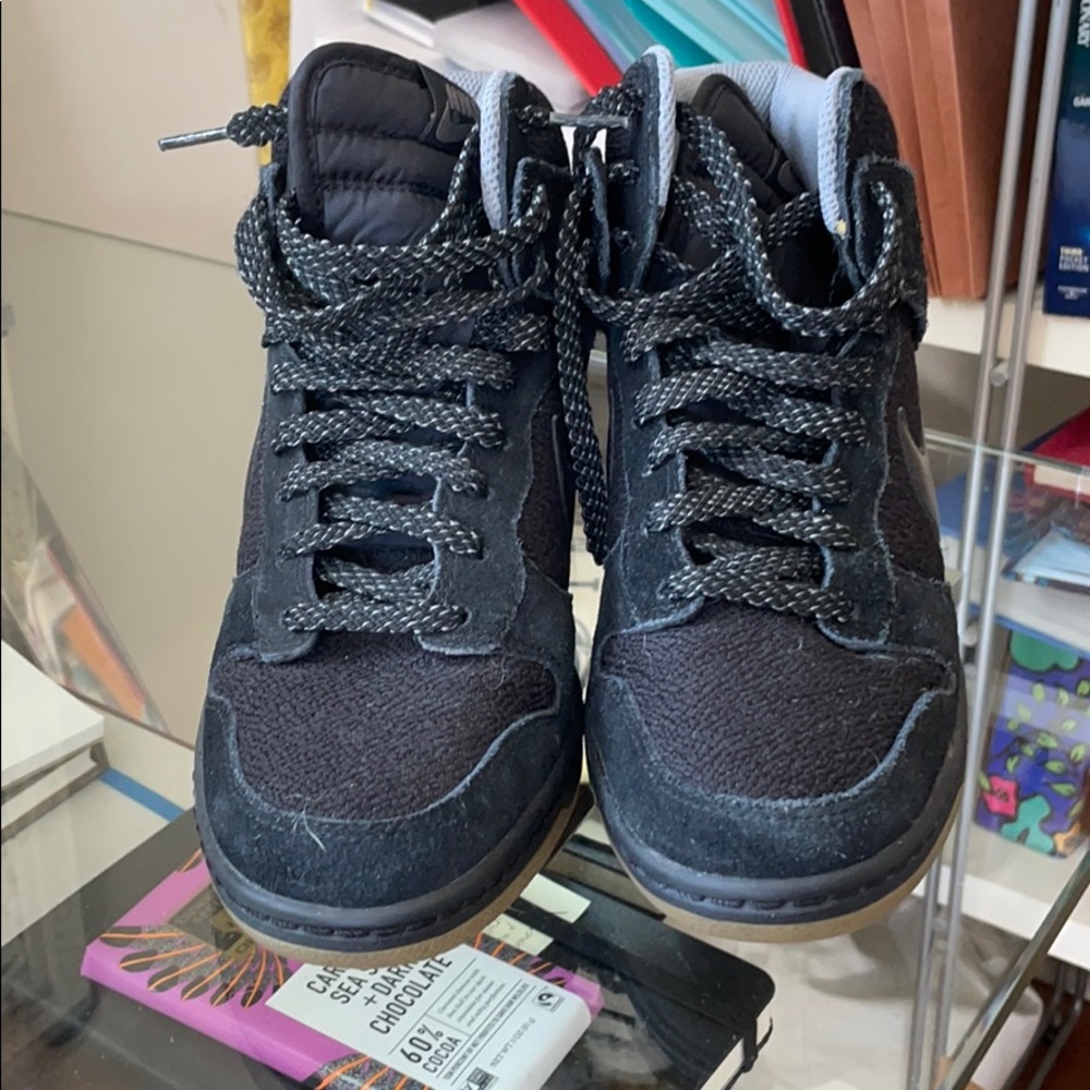 Nike Dunk Sky High Essential Black Suede Wedge Gum